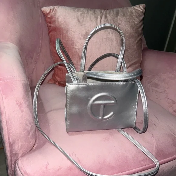 Telfar Bag - Picture 5 of 7